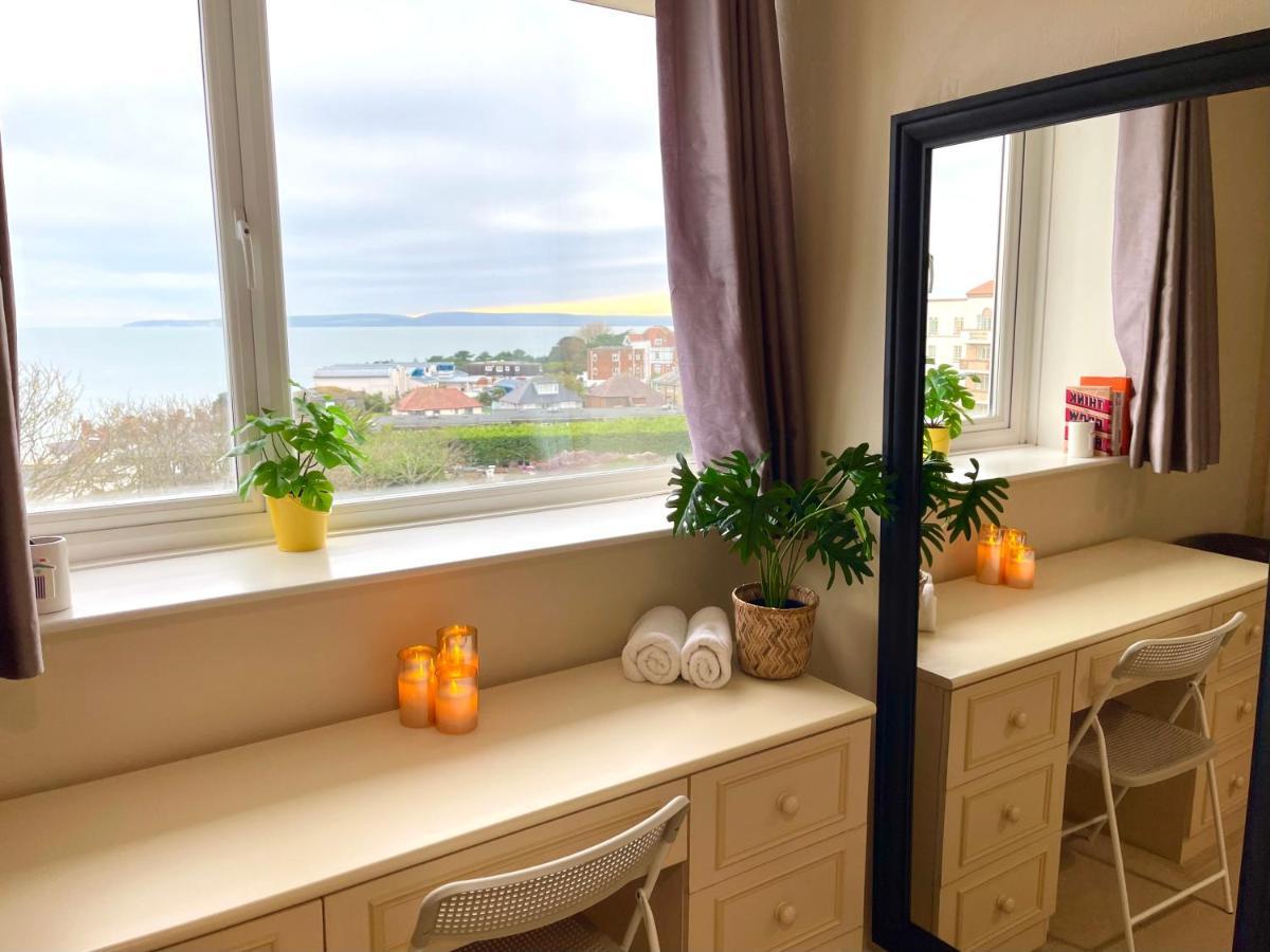 בורנמות' Sea View Family Stay By Beach Gym & Parking מראה חיצוני תמונה