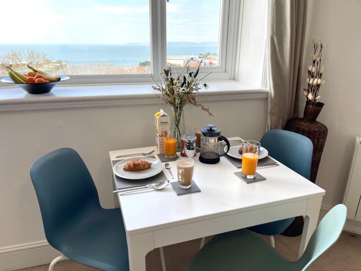 בורנמות' Sea View Family Stay By Beach Gym & Parking מראה חיצוני תמונה